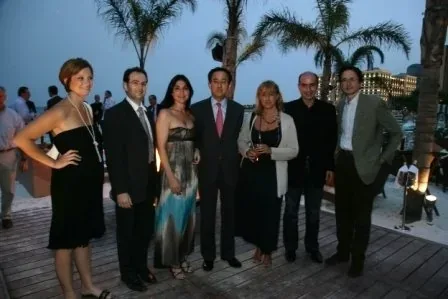 Photographie d’archive : Exposition au Sea Lounge, Beach Club Monaco